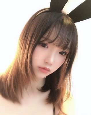 亚洲婷婷月色婷婷五月小蛇_720电影免费在线