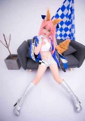 美女极品粉嫩美鲍75p_1080P免费观看最新